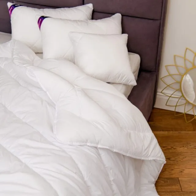 mikrofibra-poduszka-pikowana-antyalergiczna-22-640x640